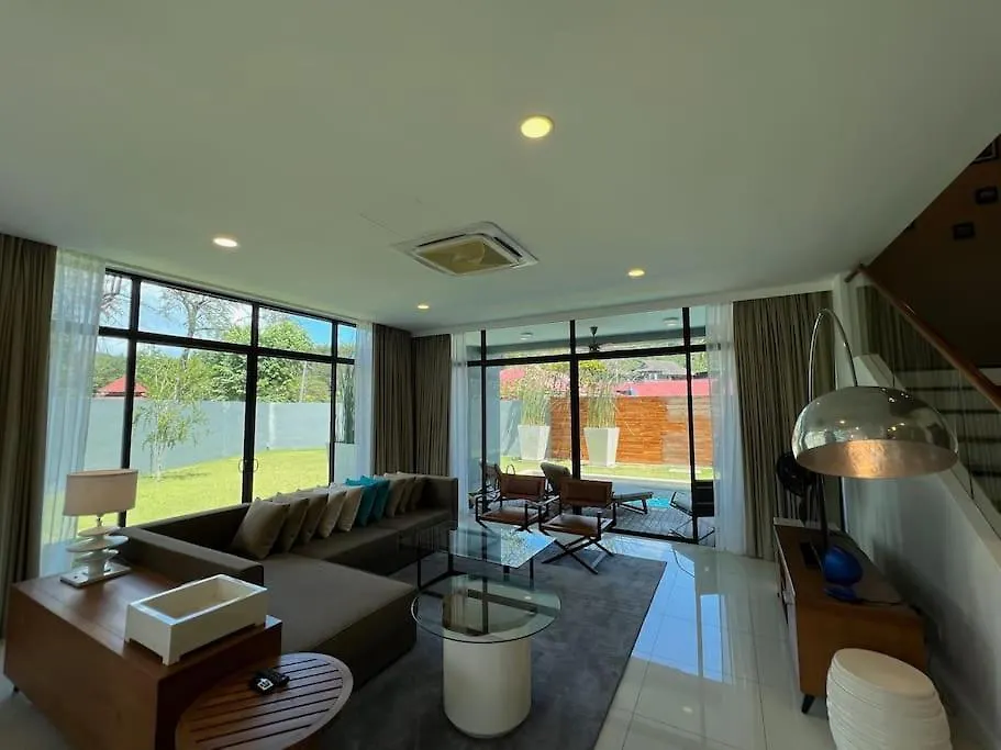 La Mer Luxury Villa - Private Pool Langkawi Pantai Cenang  0*, Pantai Cenang (Langkawi)